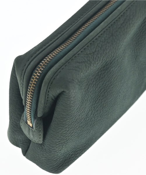 CELINE（セリーヌ）ポーチ 緑 サイズ:- レディース/2200628443038