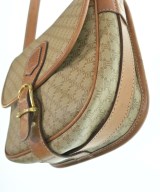 CELINE（セリーヌ）ショルダーバッグ ベージュ サイズ:- レディース/2200633429034