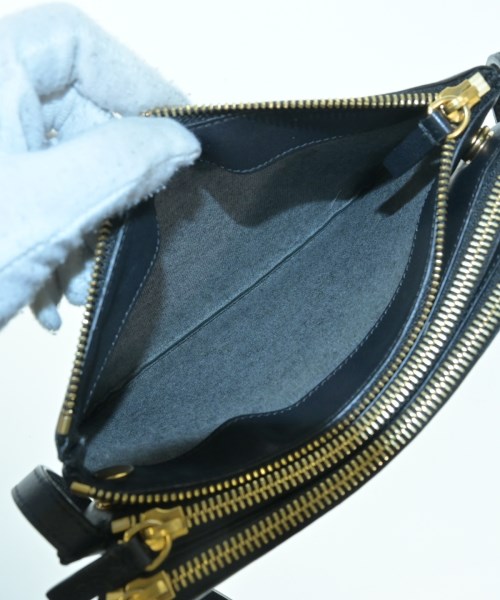 CELINE（セリーヌ）ショルダーバッグ 黒 サイズ:- レディース/2200614910018