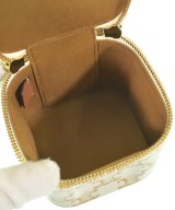 CELINE（セリーヌ）ショルダーバッグ 白 サイズ:- レディース/2200616475768