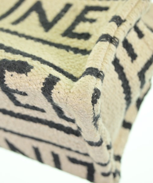 CELINE（セリーヌ）ハンドバッグ 白 サイズ:- レディース/2200616475942