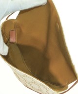 CELINE（セリーヌ）ショルダーバッグ 白 サイズ:- レディース/2200616039205