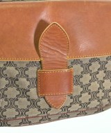 CELINE（セリーヌ）ショルダーバッグ 茶 サイズ:- レディース/2200585197050