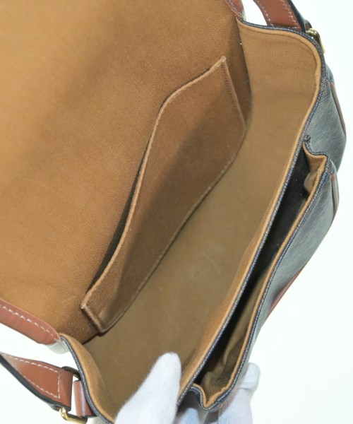 CELINE（セリーヌ）ショルダーバッグ 黒 サイズ:- レディース/2200681430105
