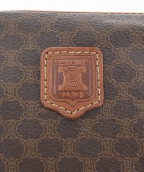 CELINE（セリーヌ）ポーチ 茶 サイズ:- レディース/2200698939318
