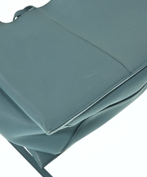 CELINE（セリーヌ）ショルダーバッグ 青 サイズ:- レディース/2200654224014