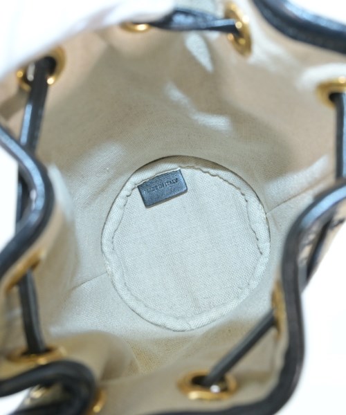 CELINE（セリーヌ）ショルダーバッグ 白 サイズ:- レディース/2200660766386