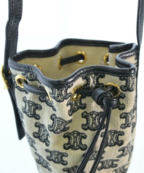 CELINE（セリーヌ）ショルダーバッグ 白 サイズ:- レディース/2200660766386