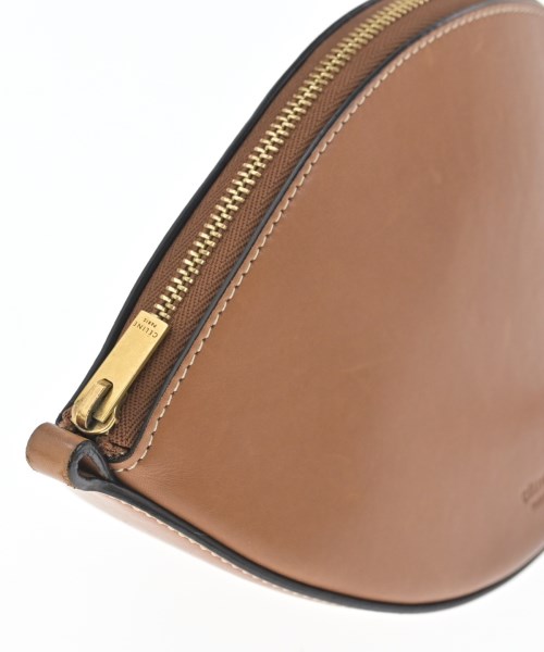 CELINE（セリーヌ）ポーチ 茶 サイズ:- レディース/2200643013100