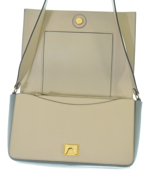 CELINE（セリーヌ）ショルダーバッグ グレー サイズ:- レディース/2200647666036