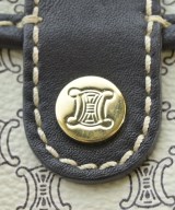 CELINE（セリーヌ）ショルダーバッグ 白 サイズ:- レディース/2200668348164