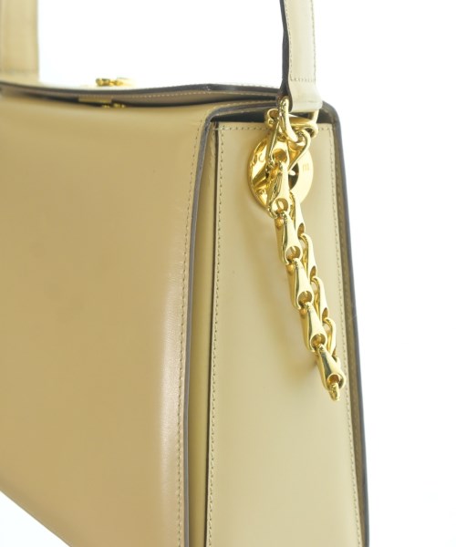 CELINE（セリーヌ）ショルダーバッグ ベージュ サイズ:- レディース/2200724126347