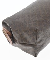 CELINE（セリーヌ）ポーチ 茶 サイズ:- レディース/2200688688394