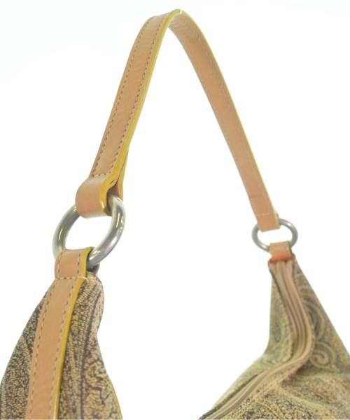 ETRO（エトロ）ショルダーバッグ ベージュ サイズ:- レディース/2200716267270