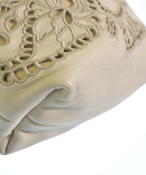 ETRO（エトロ）ハンドバッグ 白 サイズ:- レディース/2200663363254