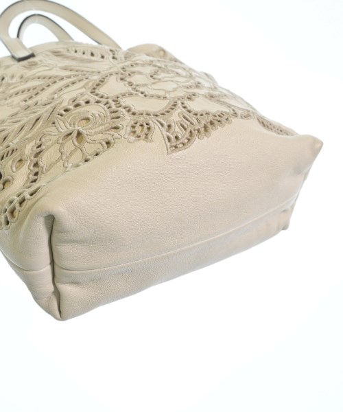 ETRO（エトロ）ハンドバッグ 白 サイズ:- レディース/2200663363254