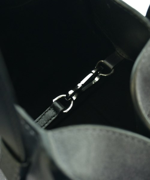 LOEWE（ロエベ）ショルダーバッグ グレー サイズ:- レディース/2200638760026