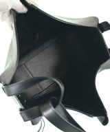 LOEWE（ロエベ）ショルダーバッグ グレー サイズ:- レディース/2200638760026