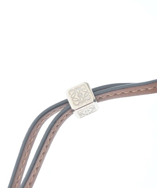 LOEWE（ロエベ）チャーム ベージュ サイズ:- レディース/2200638760033