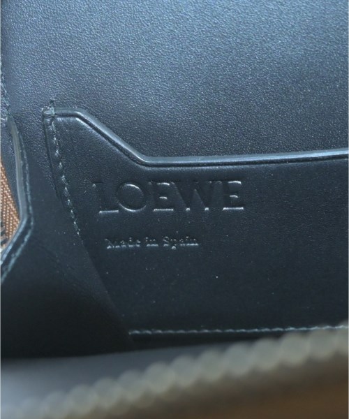 LOEWE（ロエベ）ショルダーバッグ ベージュ サイズ:- レディース/2200638794038