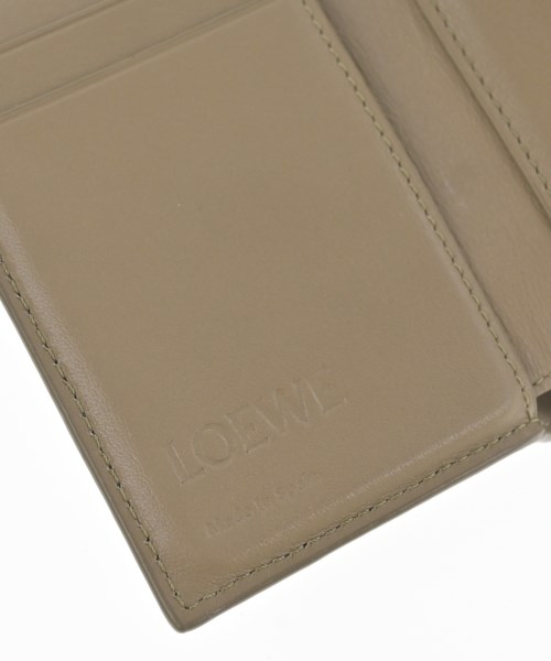 LOEWE（ロエベ）財布・コインケース カーキ サイズ:- レディース/2200625140091