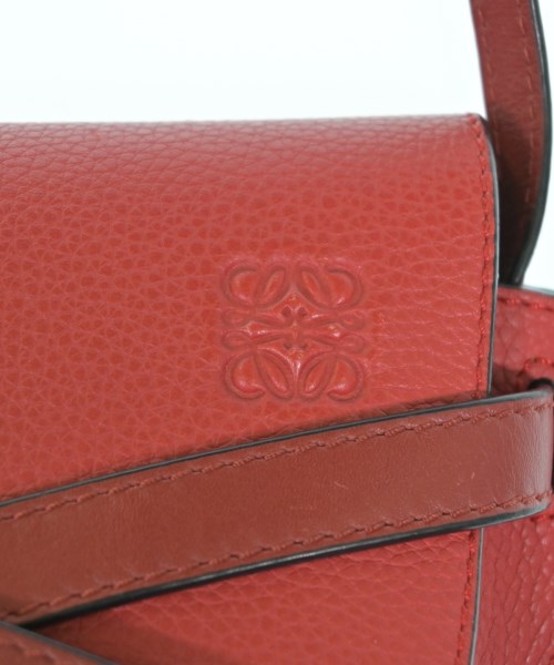 LOEWE（ロエベ）ショルダーバッグ 赤 サイズ:- レディース/2200642112026