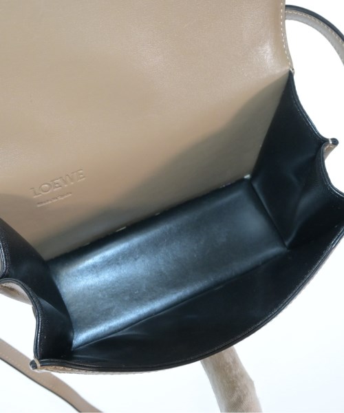 LOEWE（ロエベ）ショルダーバッグ ベージュ サイズ:- レディース/2200631270065