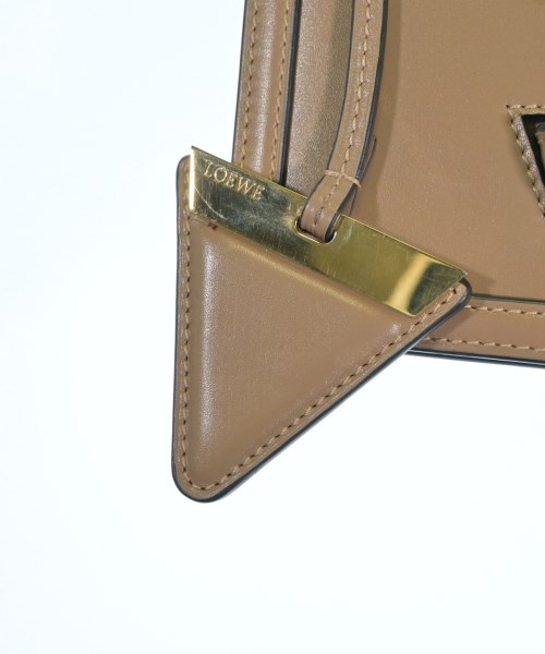 LOEWE（ロエベ）ショルダーバッグ ベージュ サイズ:- レディース/2200631270065