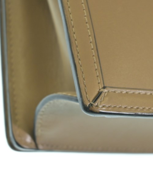 LOEWE（ロエベ）ショルダーバッグ 茶 サイズ:- レディース/2200643514010