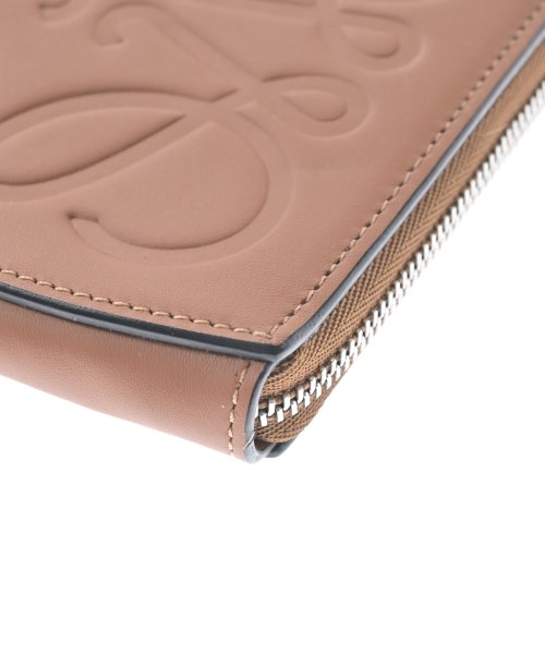 LOEWE（ロエベ）ショルダーバッグ 茶 サイズ:- レディース/2200643756526