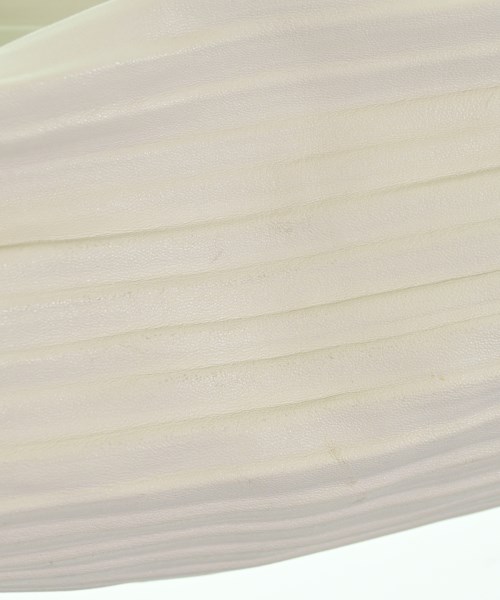 LOEWE（ロエベ）ハンドバッグ 白 サイズ:- レディース/2200643878044