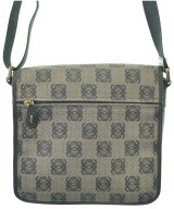 LOEWE ショルダーバッグ