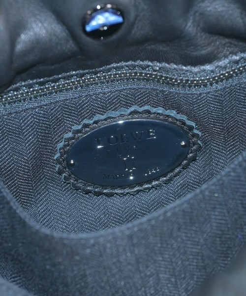 LOEWE（ロエベ）ショルダーバッグ 黒 サイズ:- レディース/2200613549714