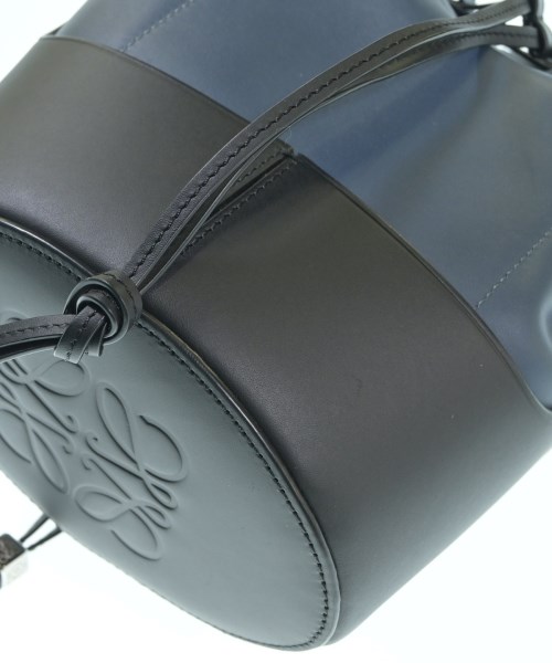 LOEWE（ロエベ）ショルダーバッグ 青 サイズ:- レディース/2200626397012