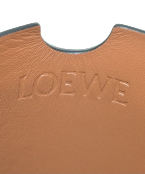 LOEWE（ロエベ）ショルダーバッグ 茶 サイズ:- レディース/2200627035050
