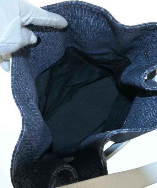 LOEWE（ロエベ）ショルダーバッグ 紺 サイズ:- レディース/2200627237287