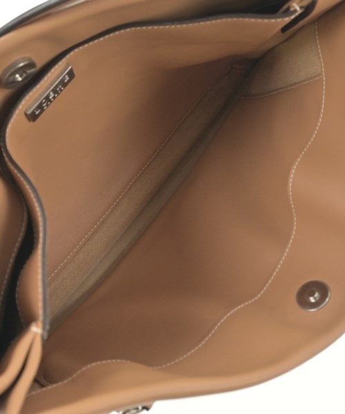 LOEWE（ロエベ）ショルダーバッグ ベージュ サイズ:- レディース/2200627237508