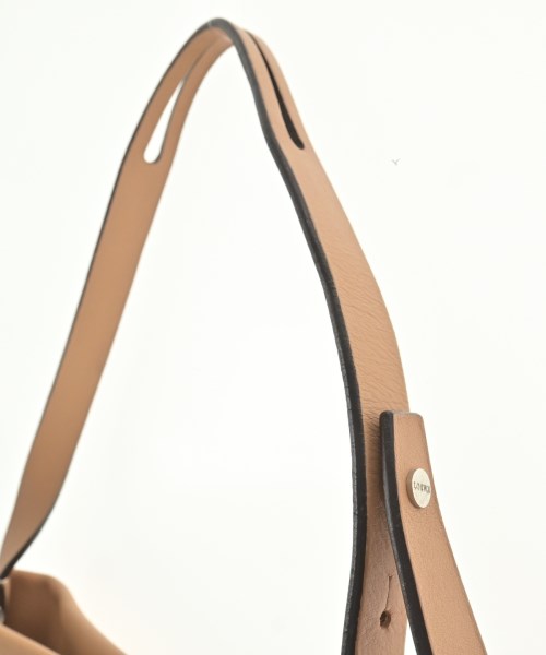 LOEWE（ロエベ）ショルダーバッグ ベージュ サイズ:- レディース/2200627237508