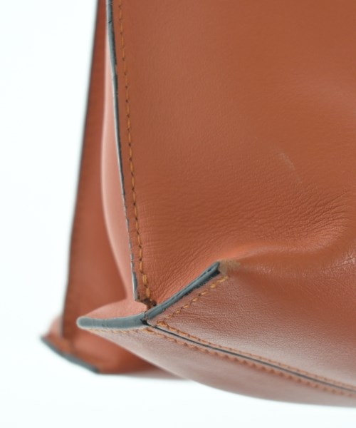 LOEWE（ロエベ）ショルダーバッグ オレンジ サイズ:- レディース/2200627238123