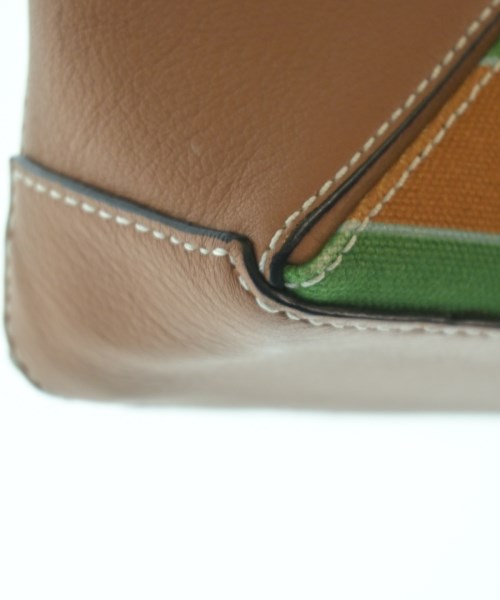 LOEWE（ロエベ）ショルダーバッグ 茶 サイズ:- レディース/2200627238130