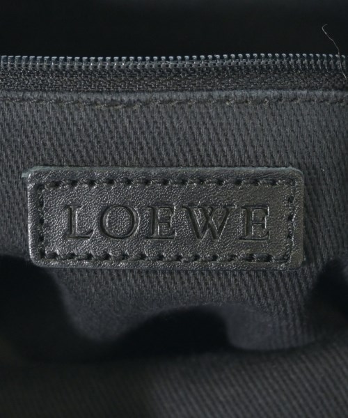 LOEWE（ロエベ）ショルダーバッグ 紺 サイズ:- レディース/2200627239120