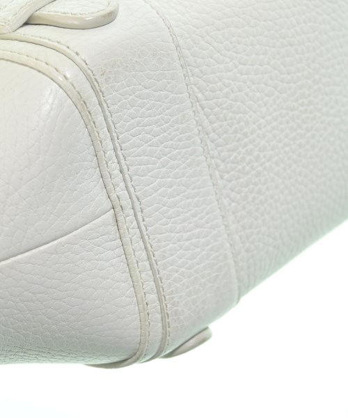 LOEWE（ロエベ）ショルダーバッグ 白 サイズ:- レディース/2200629186026