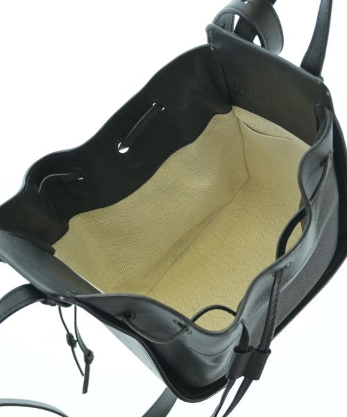 LOEWE（ロエベ）ショルダーバッグ 黒 サイズ:- レディース/2200619508029