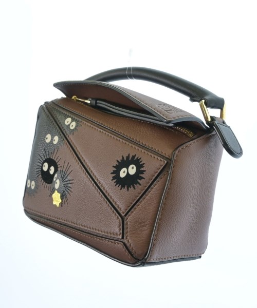 LOEWE（ロエベ）ショルダーバッグ 茶 サイズ:- レディース/2200606700078