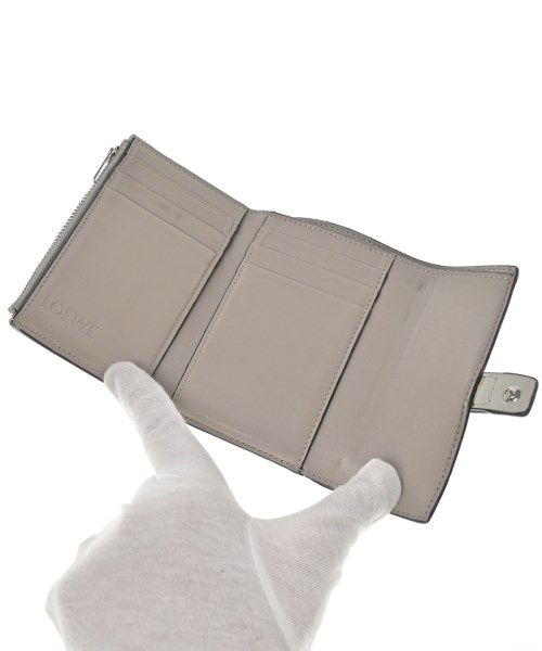 LOEWE（ロエベ）財布・コインケース グレー サイズ:- レディース/2200609813317