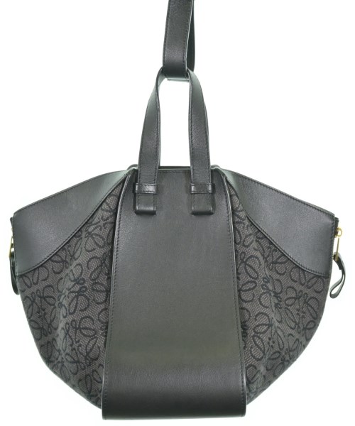 LOEWE（ロエベ）ショルダーバッグ 黒 サイズ:- レディース/2200612287143