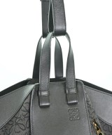 LOEWE（ロエベ）ショルダーバッグ 黒 サイズ:- レディース/2200612287143