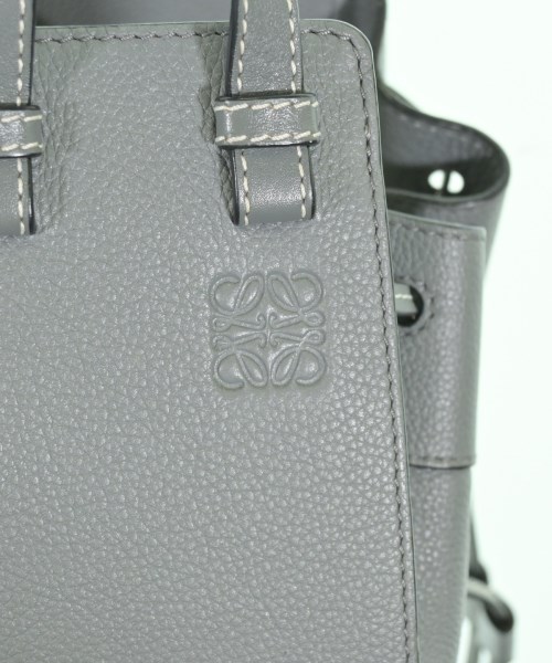 LOEWE（ロエベ）ショルダーバッグ グレー サイズ:- レディース/2200612287181