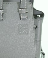 LOEWE（ロエベ）ショルダーバッグ グレー サイズ:- レディース/2200612287181