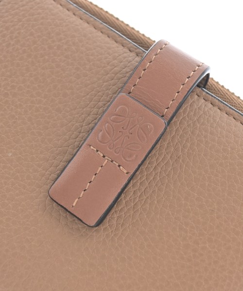 LOEWE（ロエベ）財布・コインケース ベージュ サイズ:- レディース/2200609724019